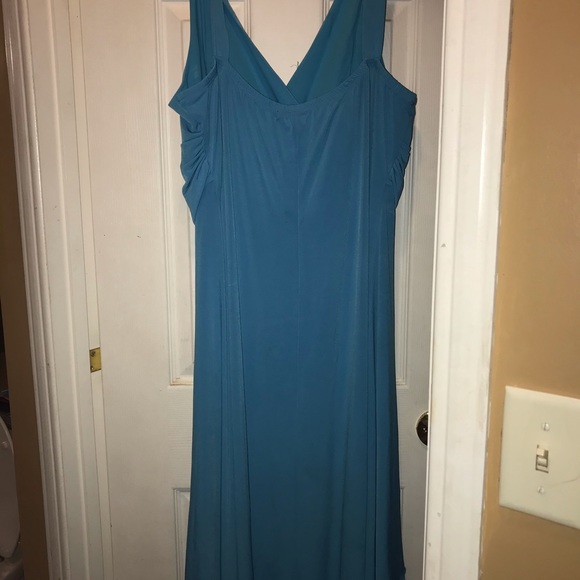 Brides Maid Dress - Picture 7 of 8